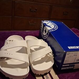 Birkenstock Cream Sandals, New In Box. Women's Size 11.